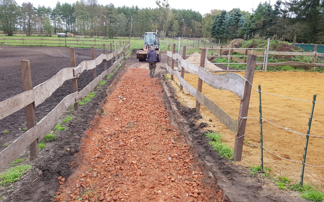 Wir bauen trockene Wege